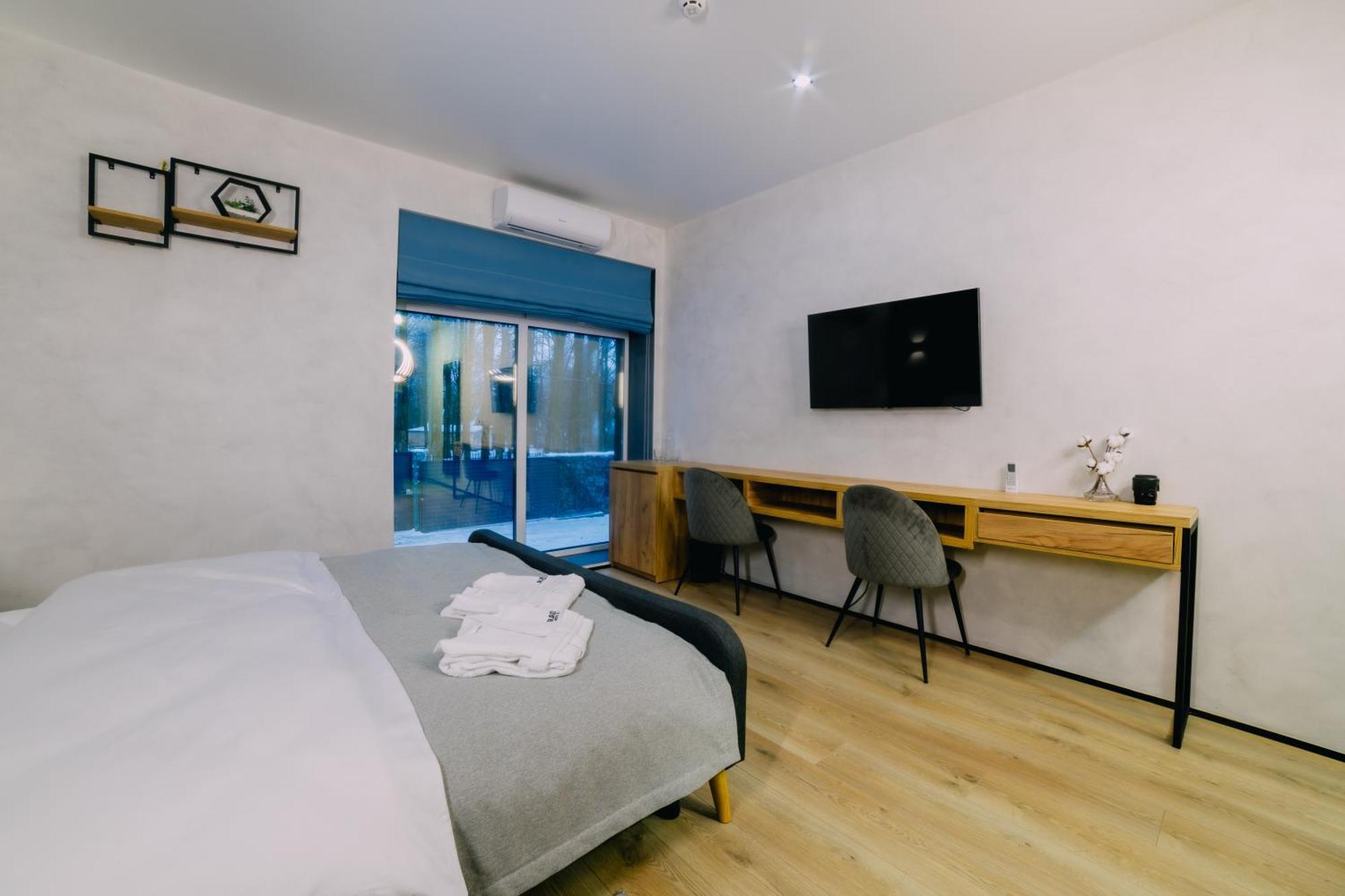 Rado Hotel Spa Хмельник Экстерьер фото